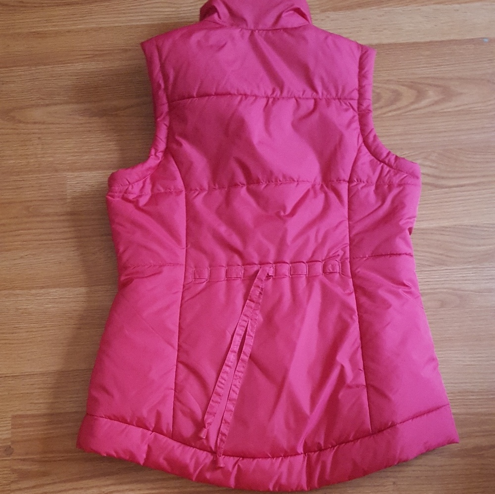 Vest - Picture 2 of 3